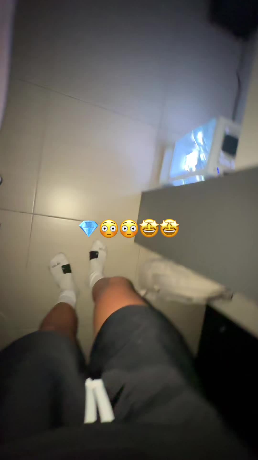 @Zane