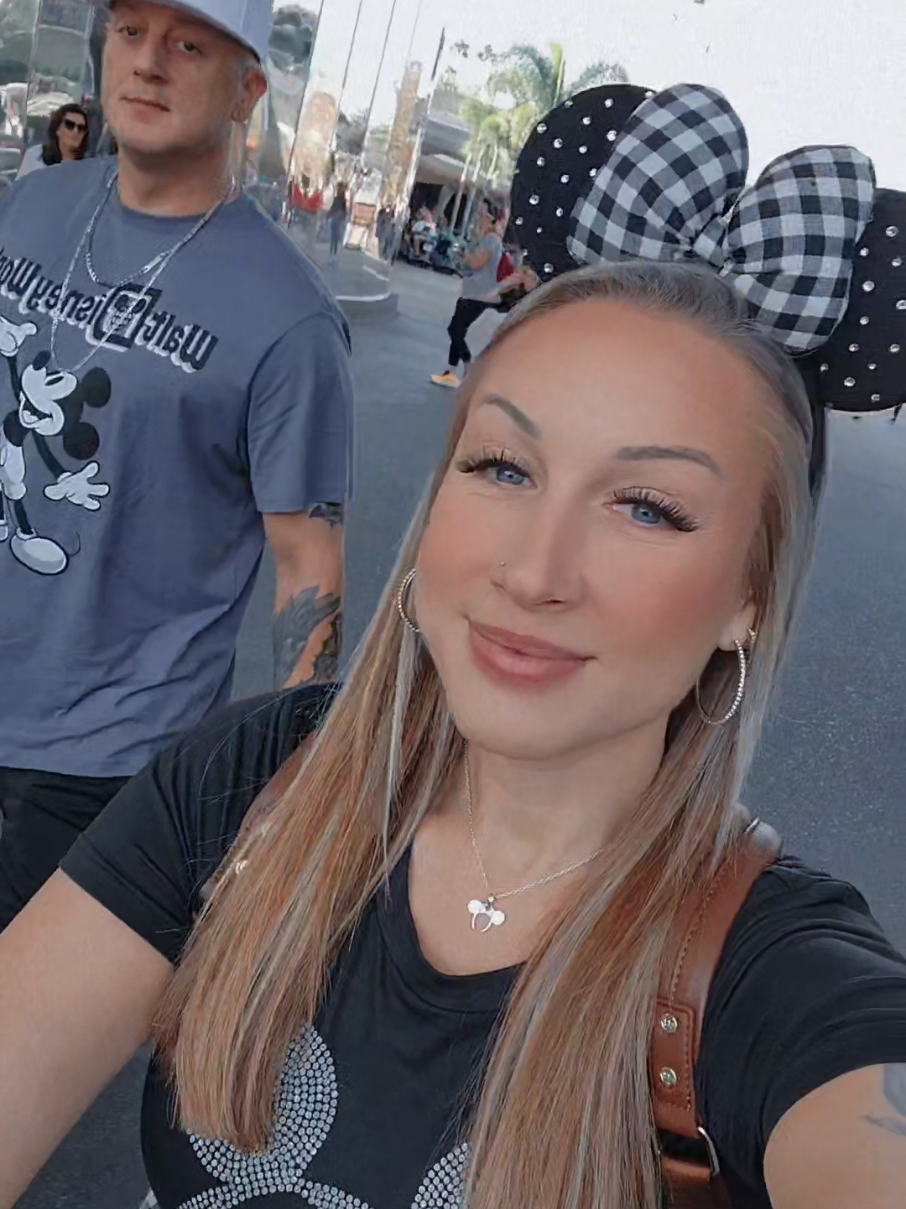@DisneyDiva