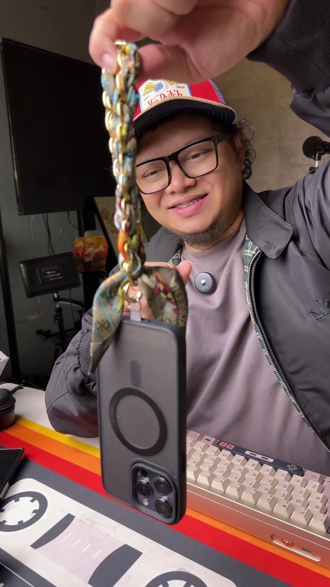 @Sb1m