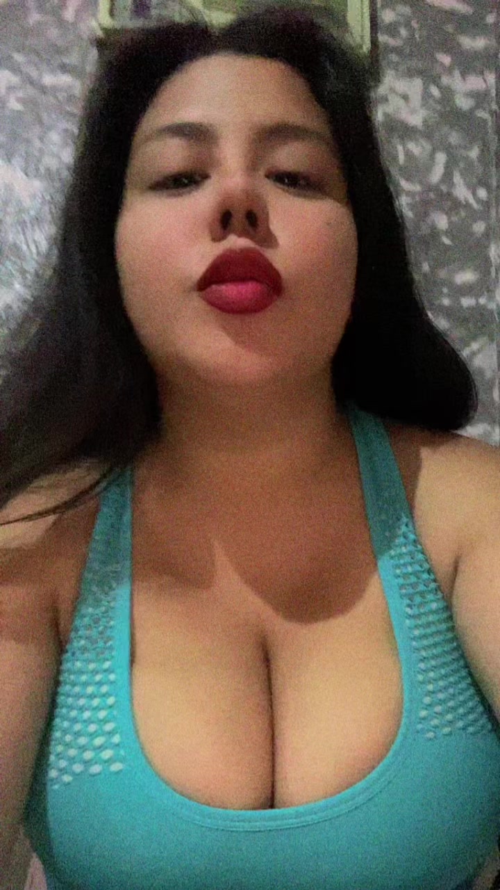 @Val 🍒