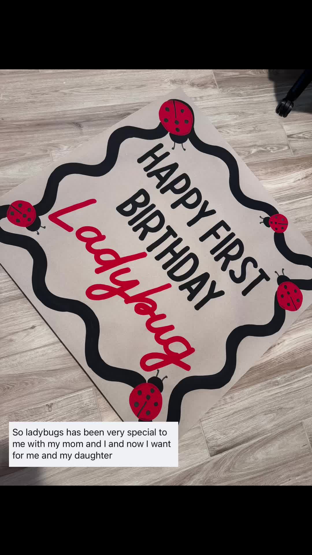 @Lindsey | Banner Artist & Mom