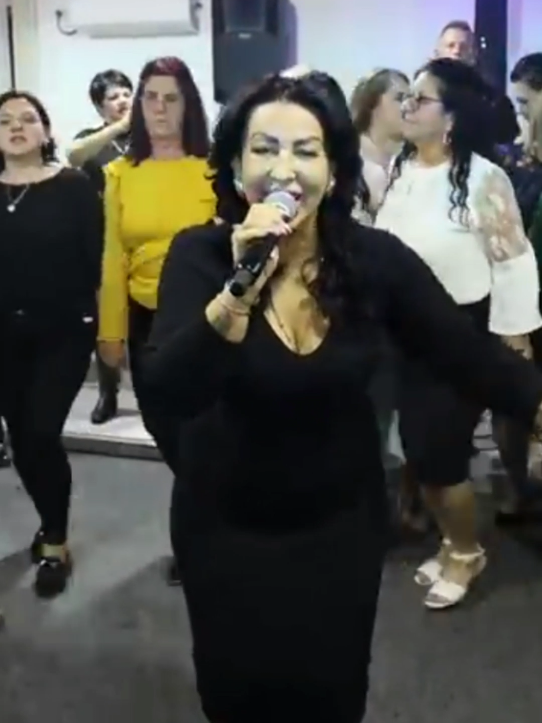 @kraljpjesama