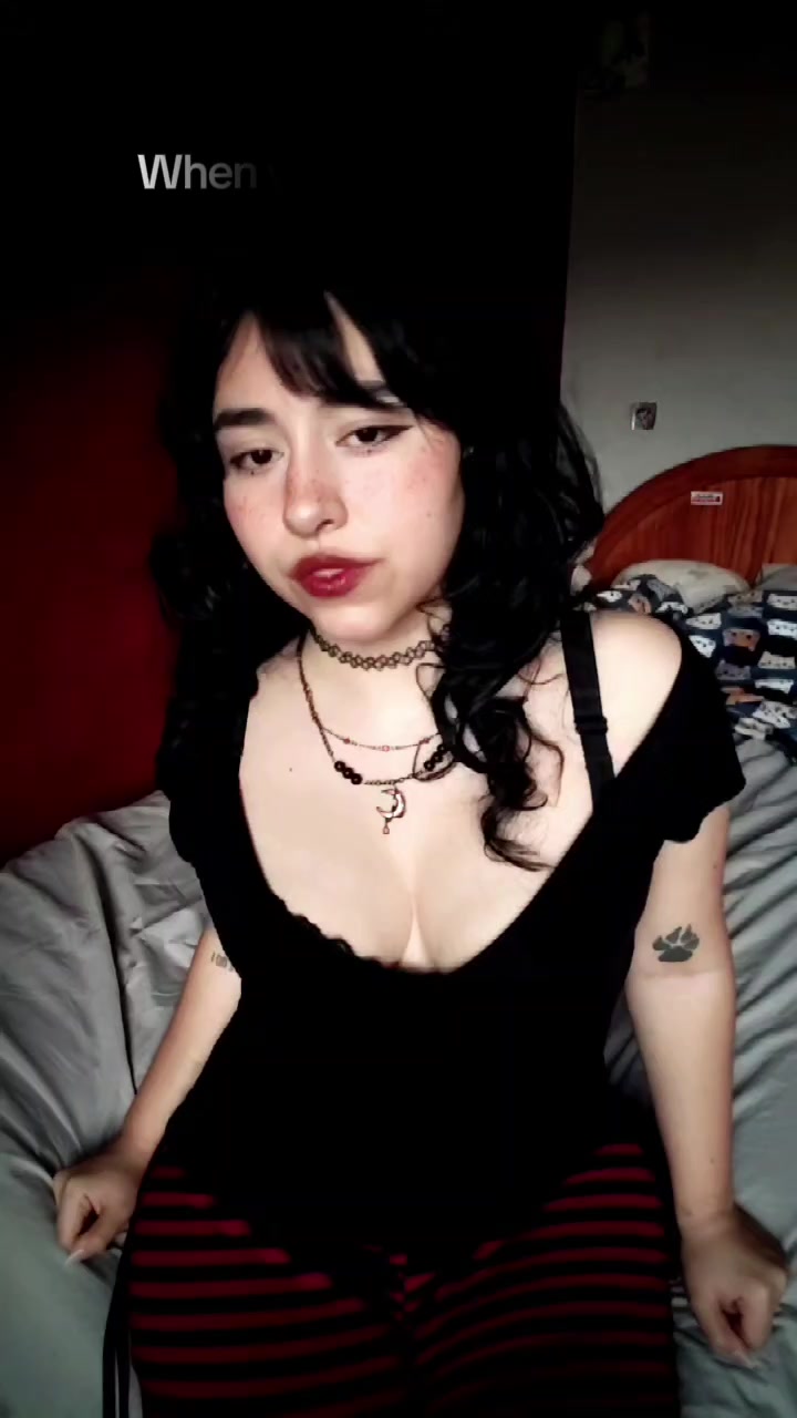 @Vampyra🦇