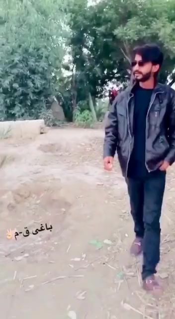 @Q&atilde;z&iuml; Muzamil Qureshi