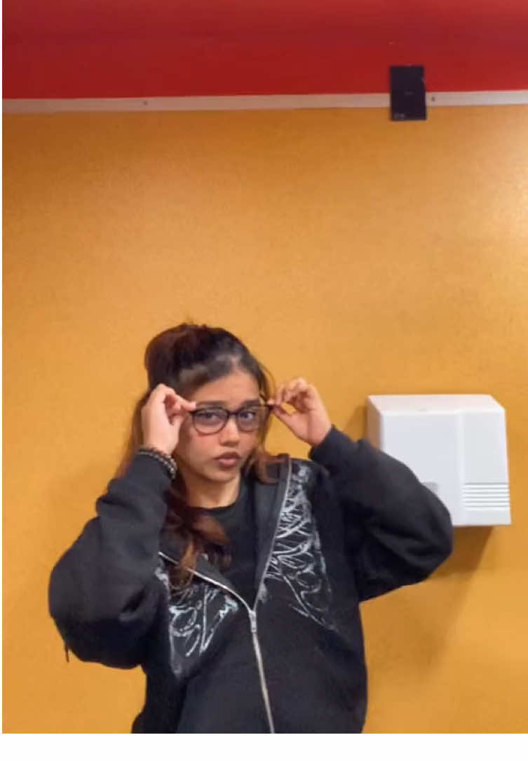 @Vyshnavi