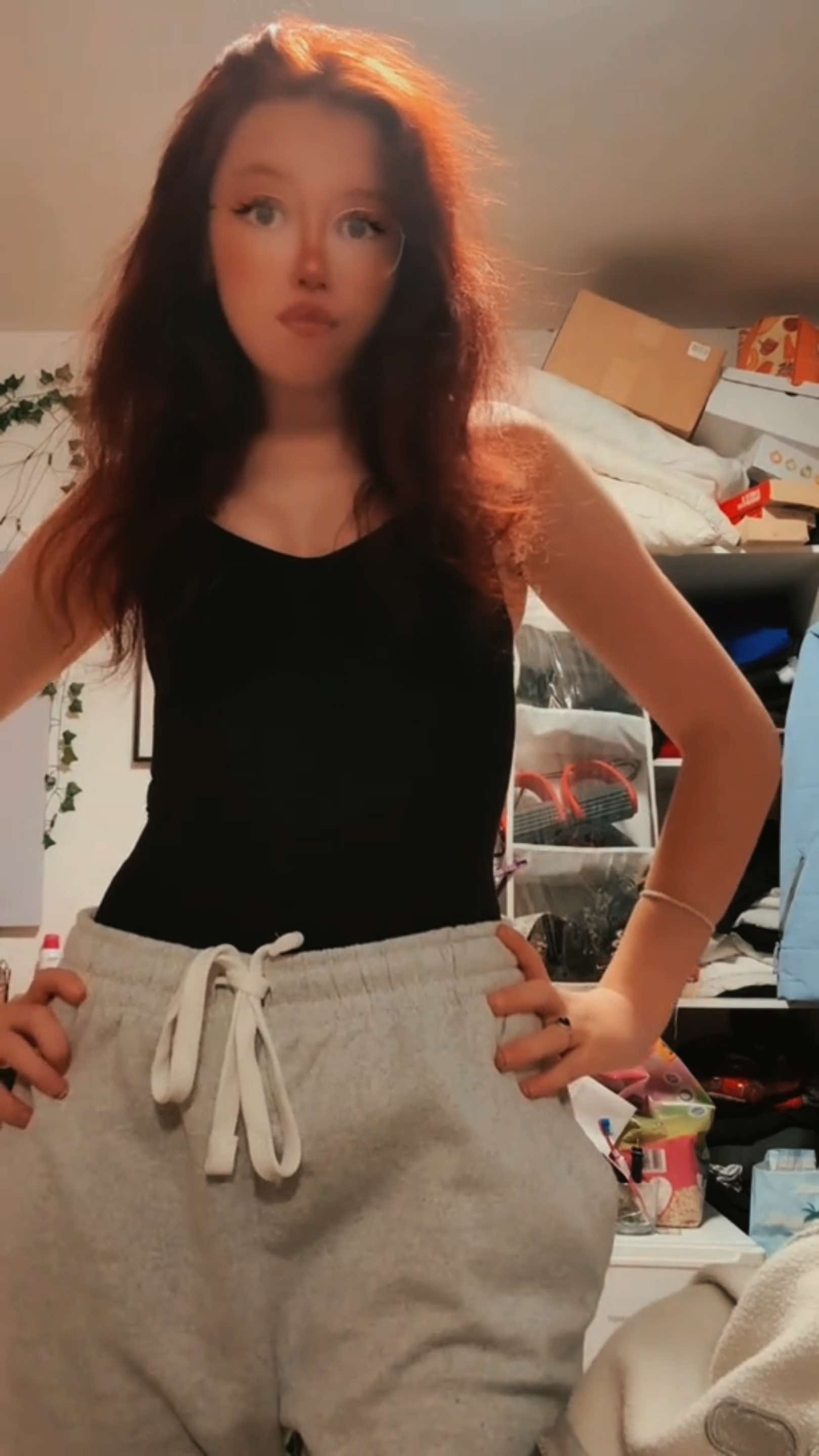 @❦𝔥𝔢𝔯𝔷𝔟𝔩𝔞𝔱𝔱❦