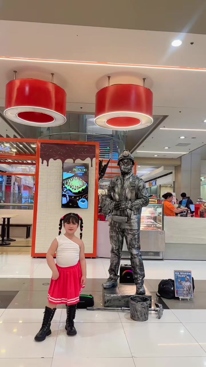 @kamoronvlogs