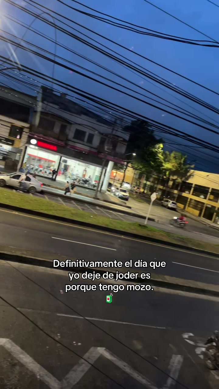 @𝙳𝙰𝚈𝙰𝙽𝙰 🧃