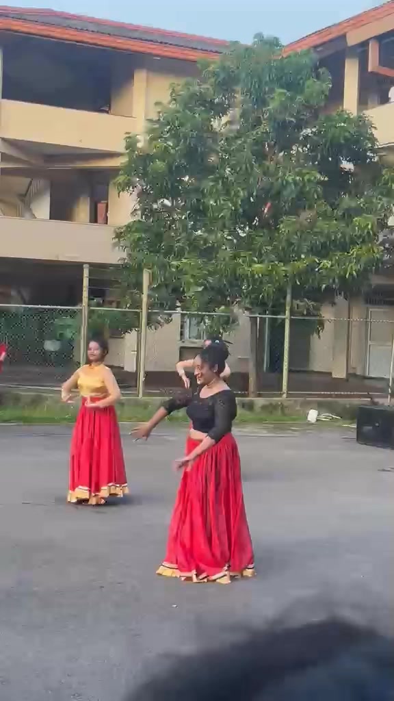 @Rashmi_Umayangi