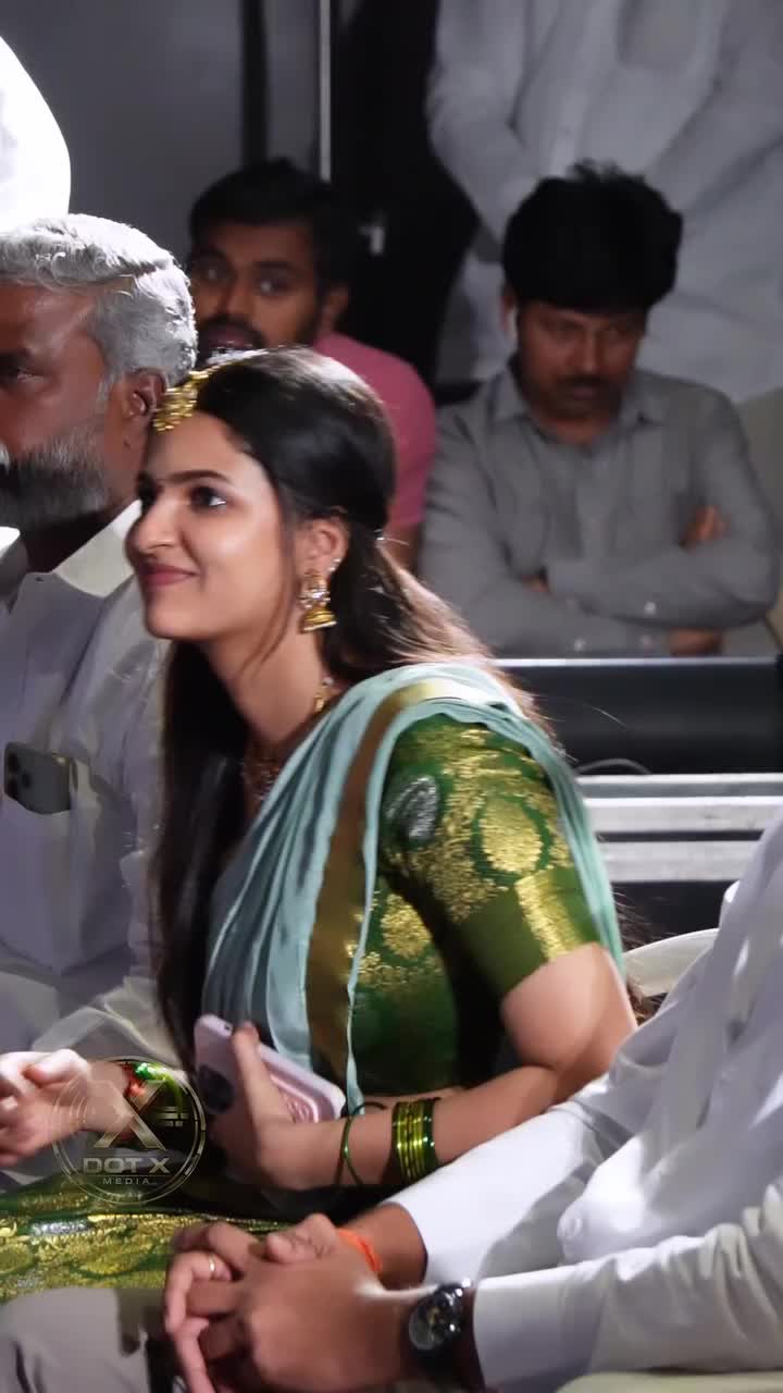 @தமிழ் பொண்ணுங்க