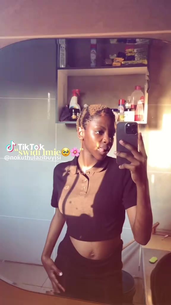 @Luzorh_03