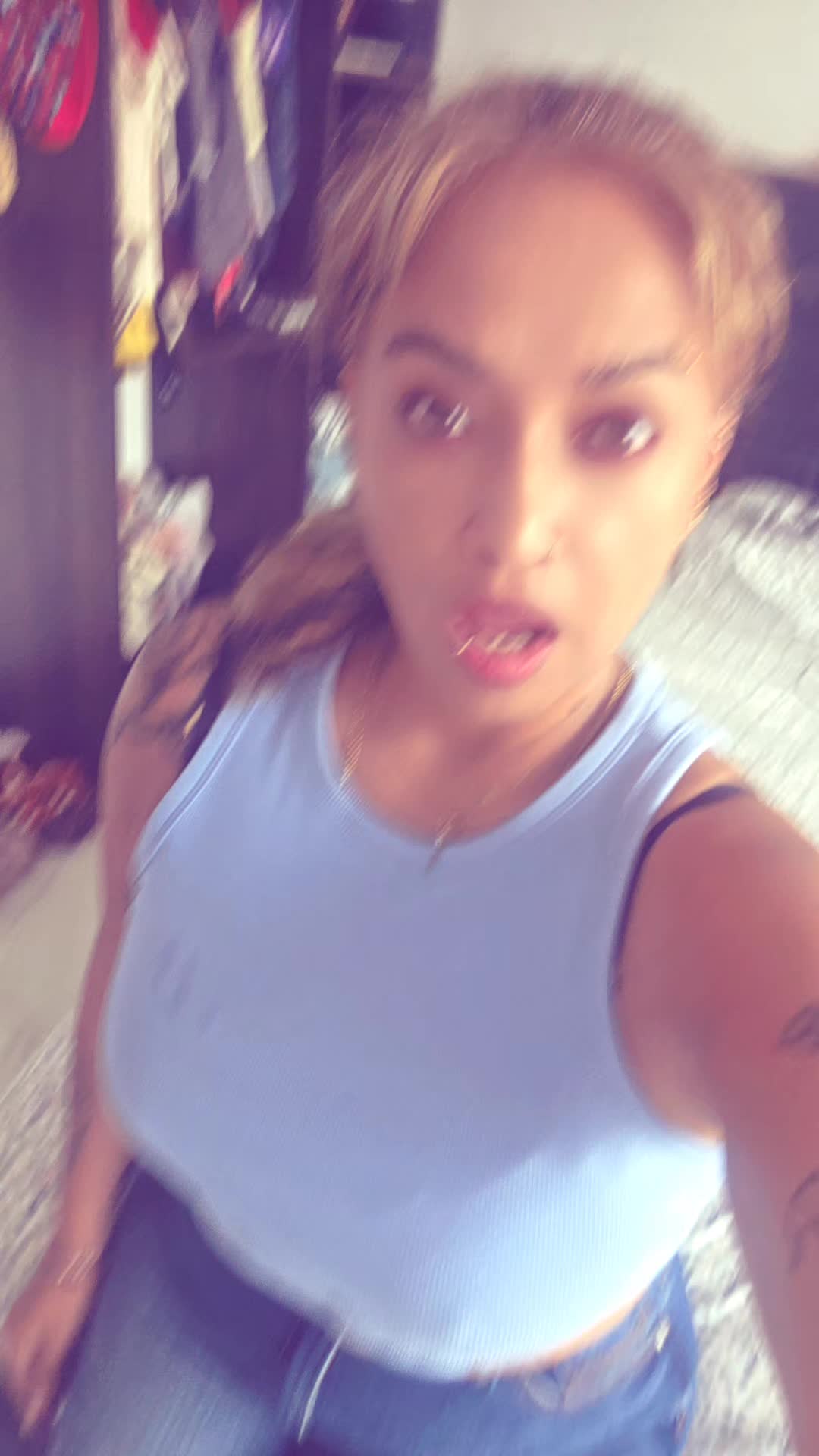 @Isabella