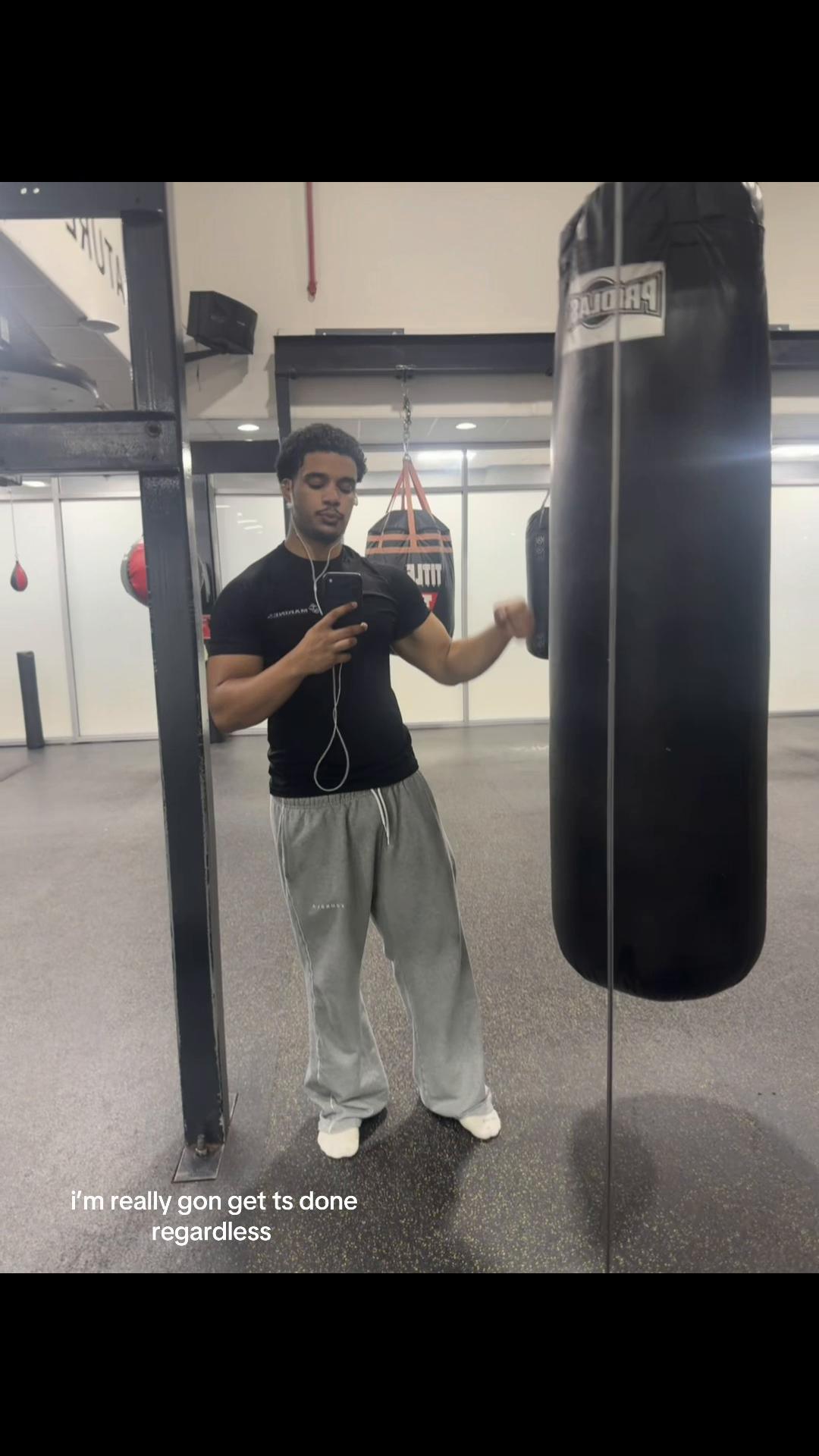 @r2sheistyy