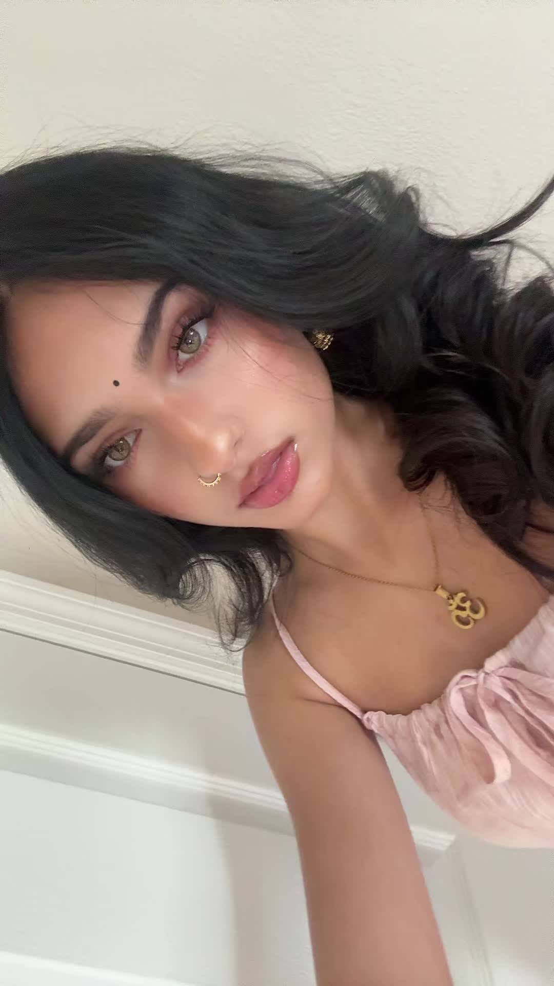 @•𝓪𝓿𝓪•