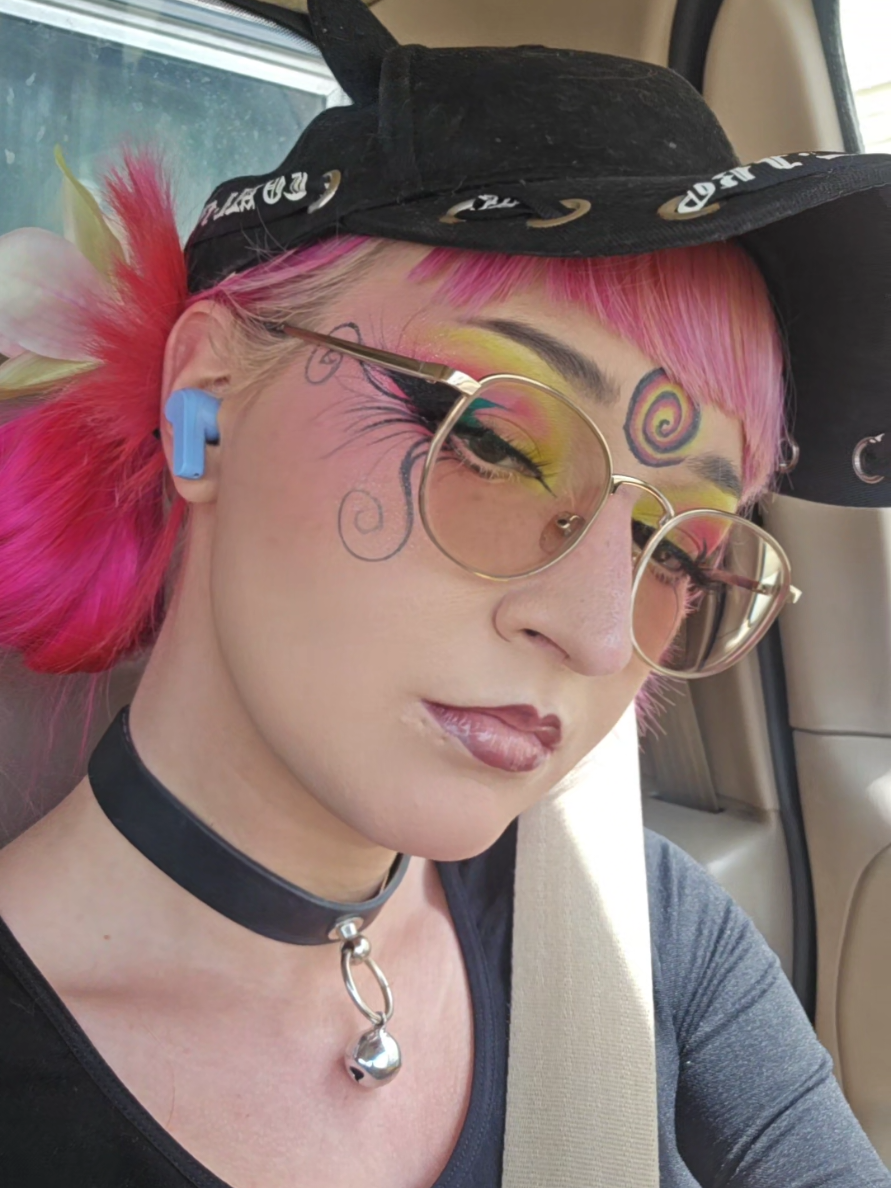@gothssunshine
