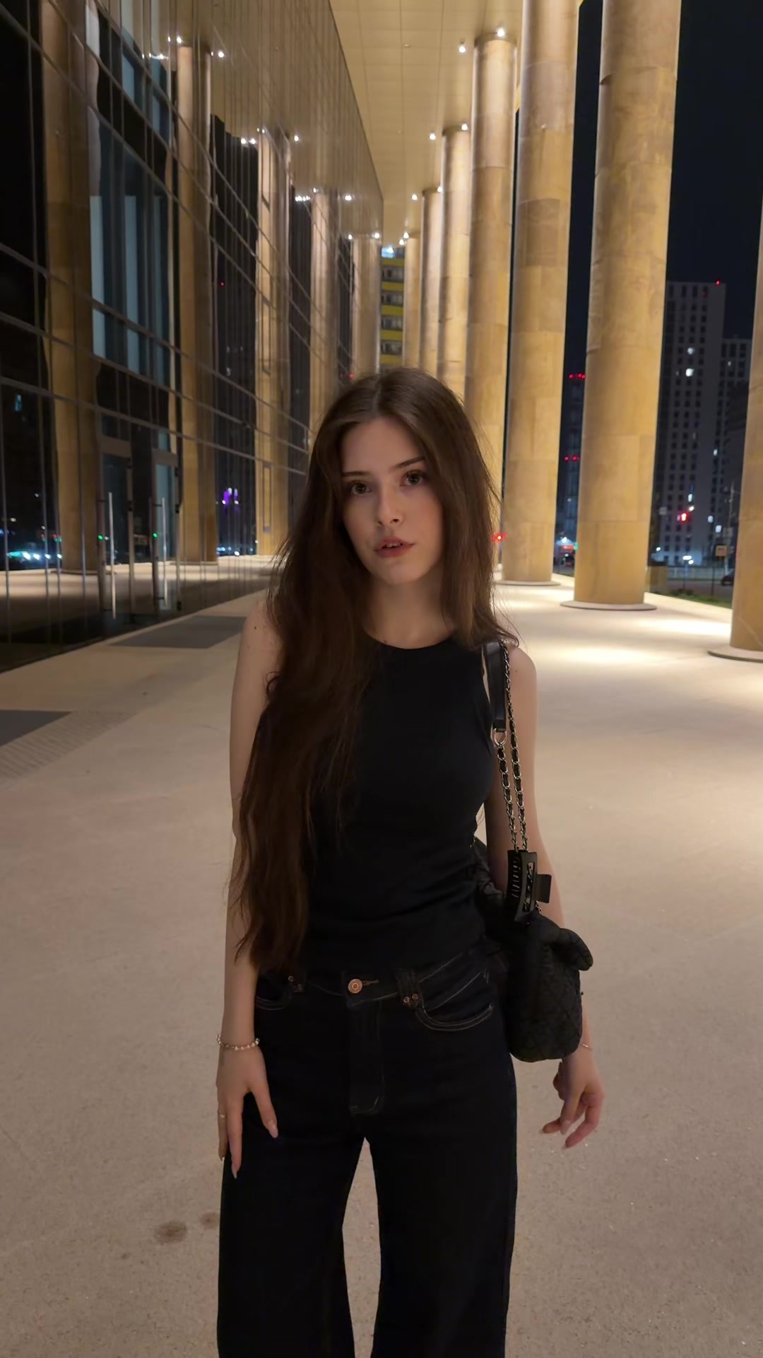 @alinq