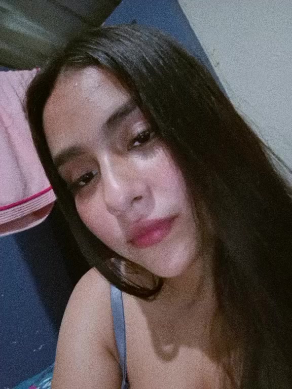 @𝙶 🫐