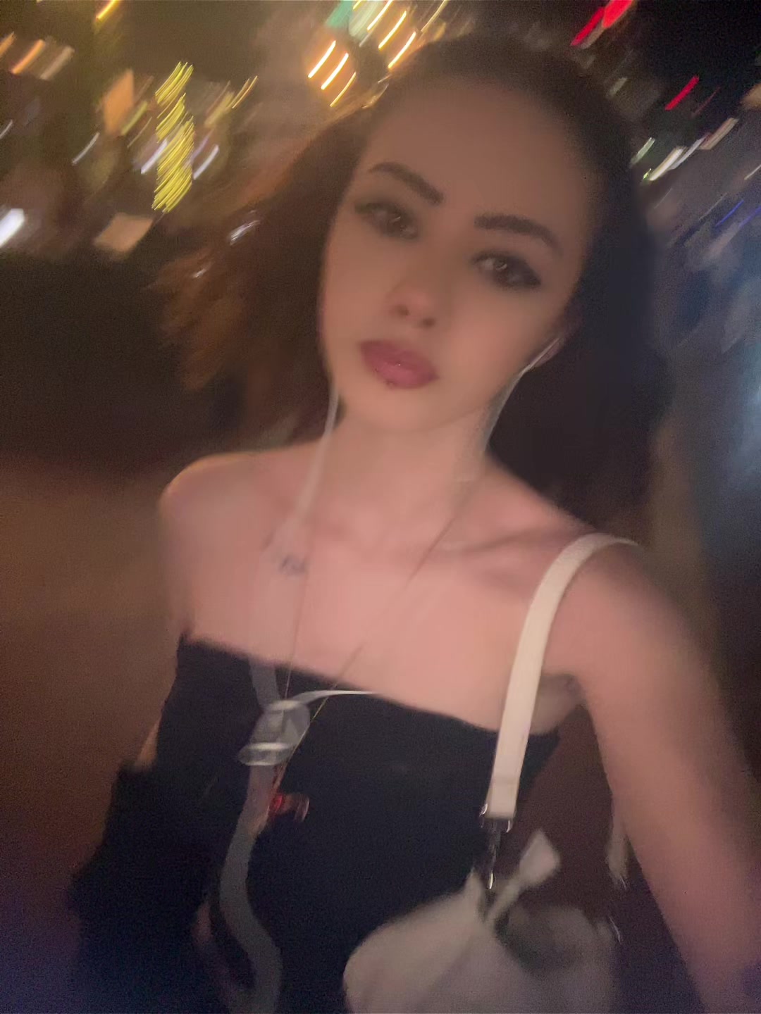 @ilicktaxis
