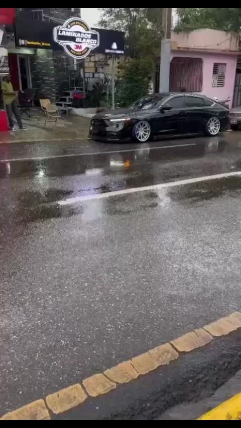 @Honda_exotic_cars
