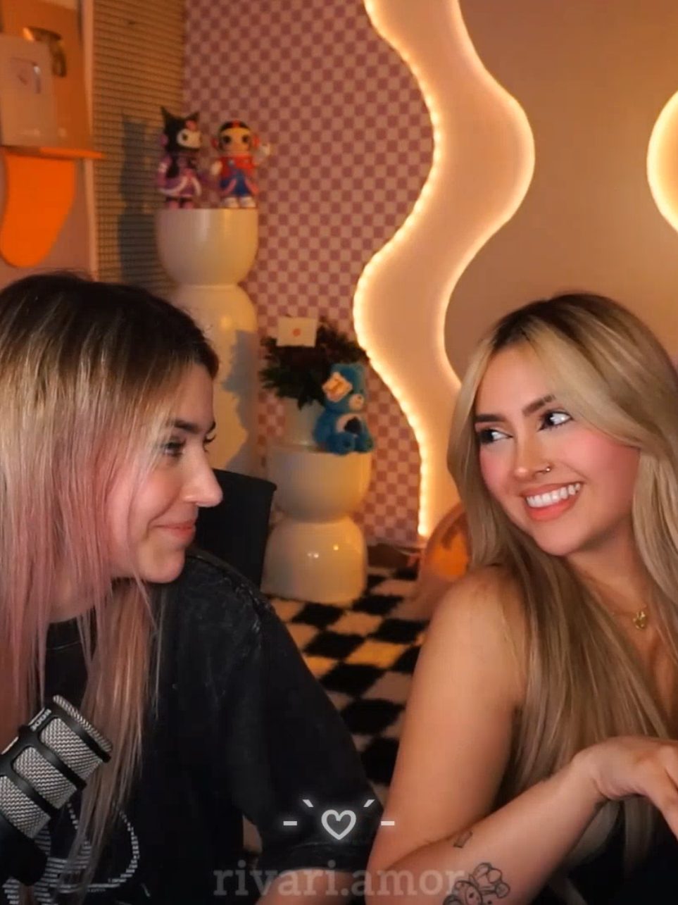 @Rivari