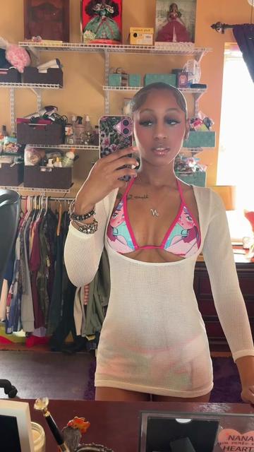 @NIA SIMONE