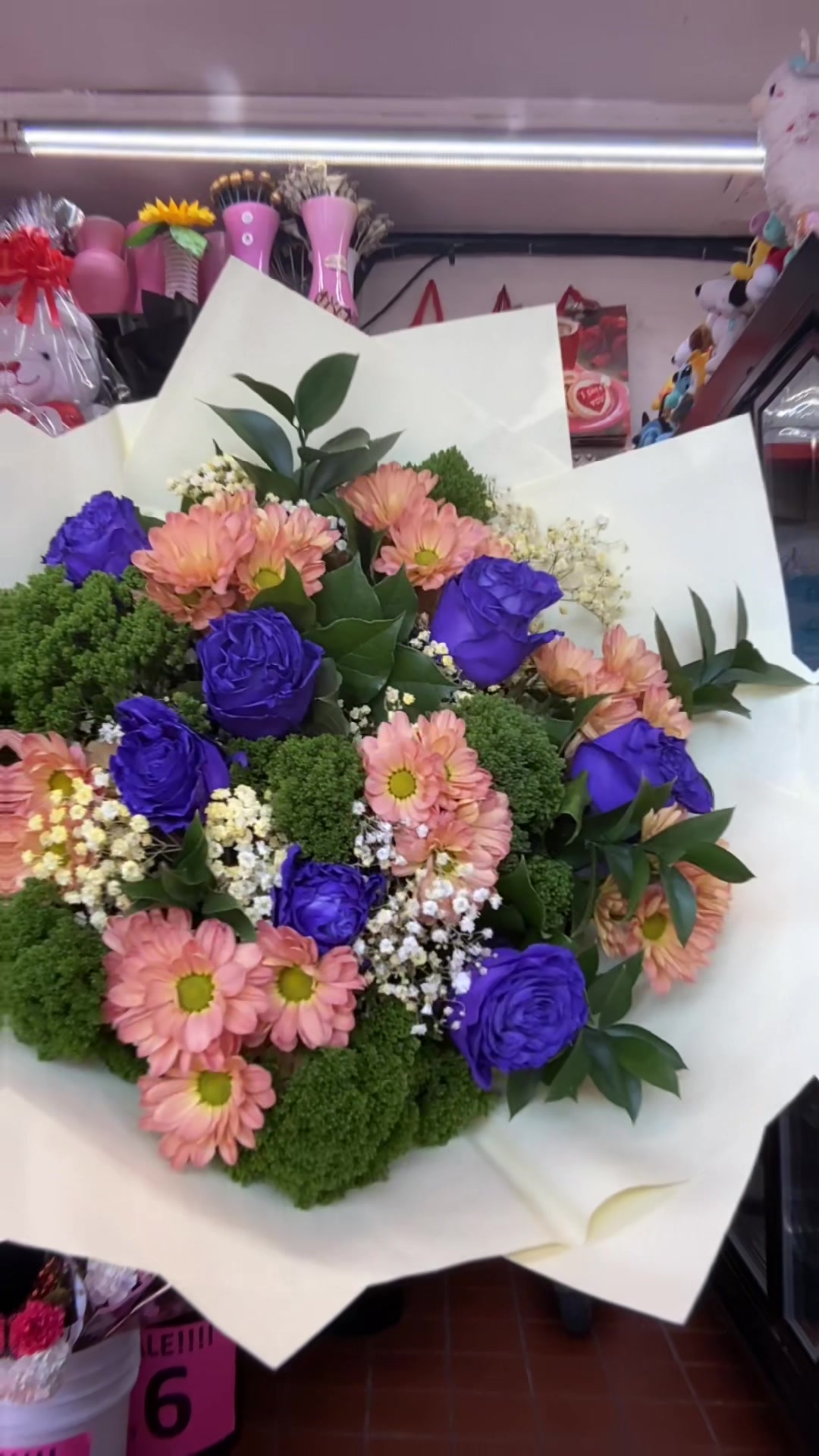 @Paola Andrea's Flowers