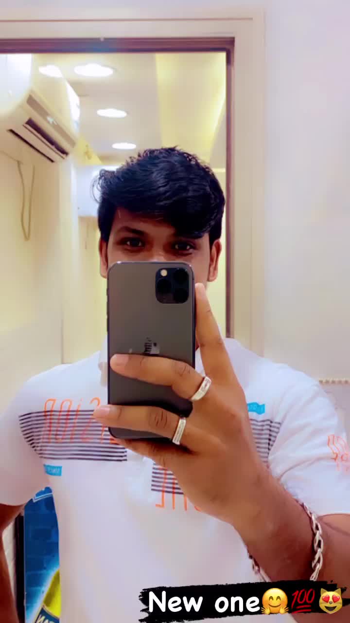 @Ak⭐