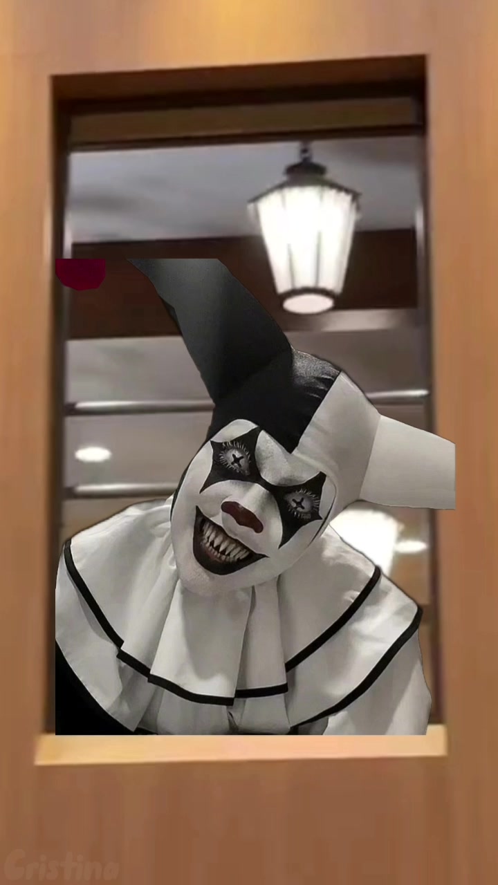 @🎪𝓒𝓻𝓲𝓼𝓽𝓲𝓷𝓪🎪