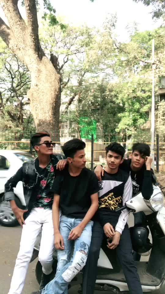 @F A I Z Y🌈