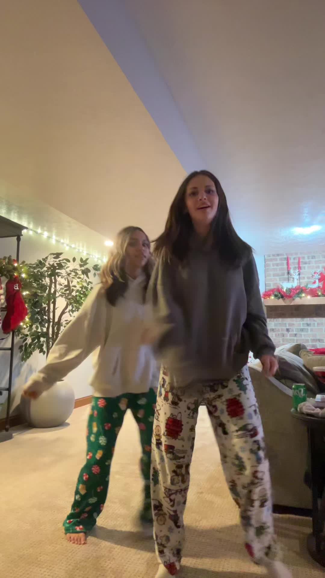 @ella