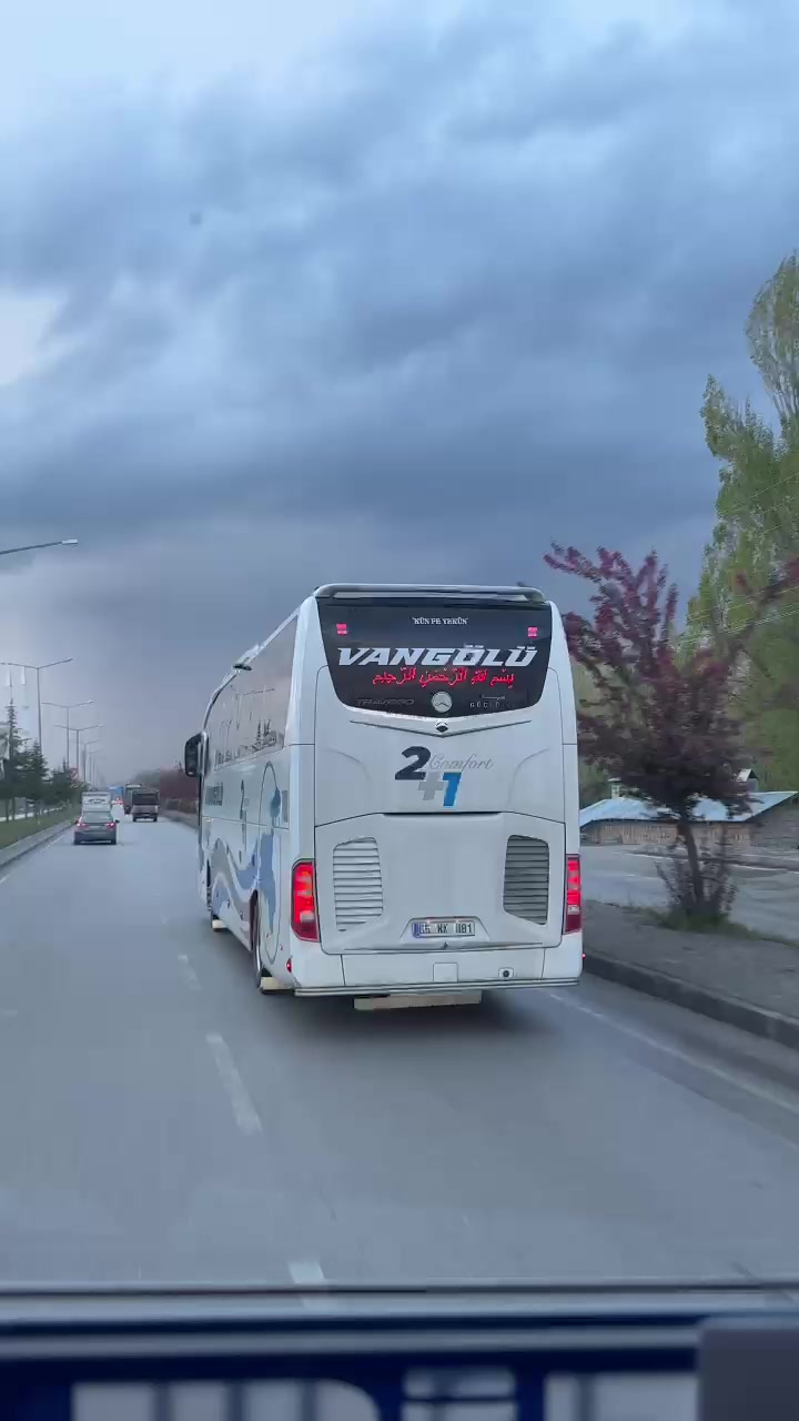 @𝐌𝐔𝐇𝐀𝐌𝐌𝐄𝐃 𝐀𝐋𝐈̇ ..