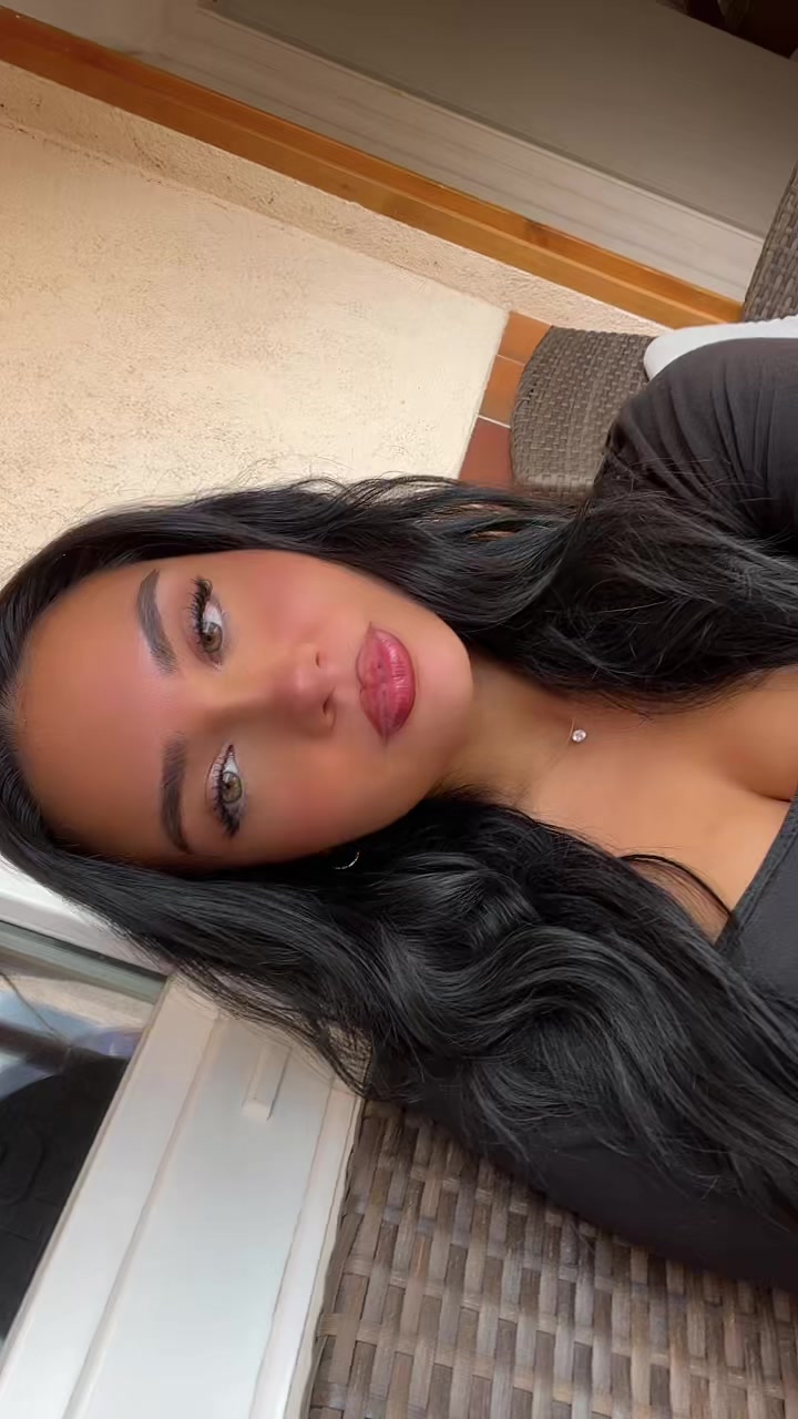 @banuxelaaa