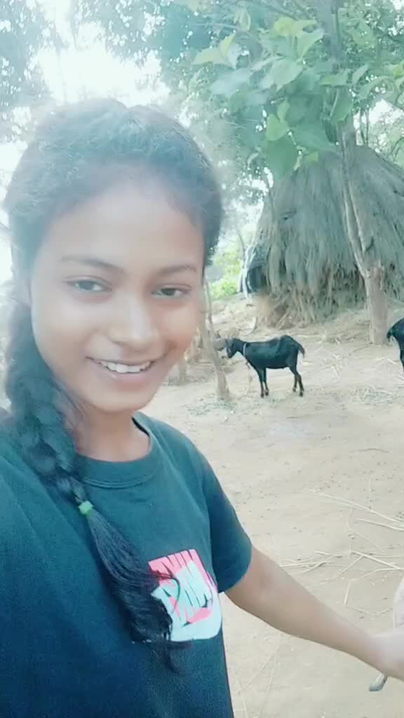 @Deepika (gudiya)😀