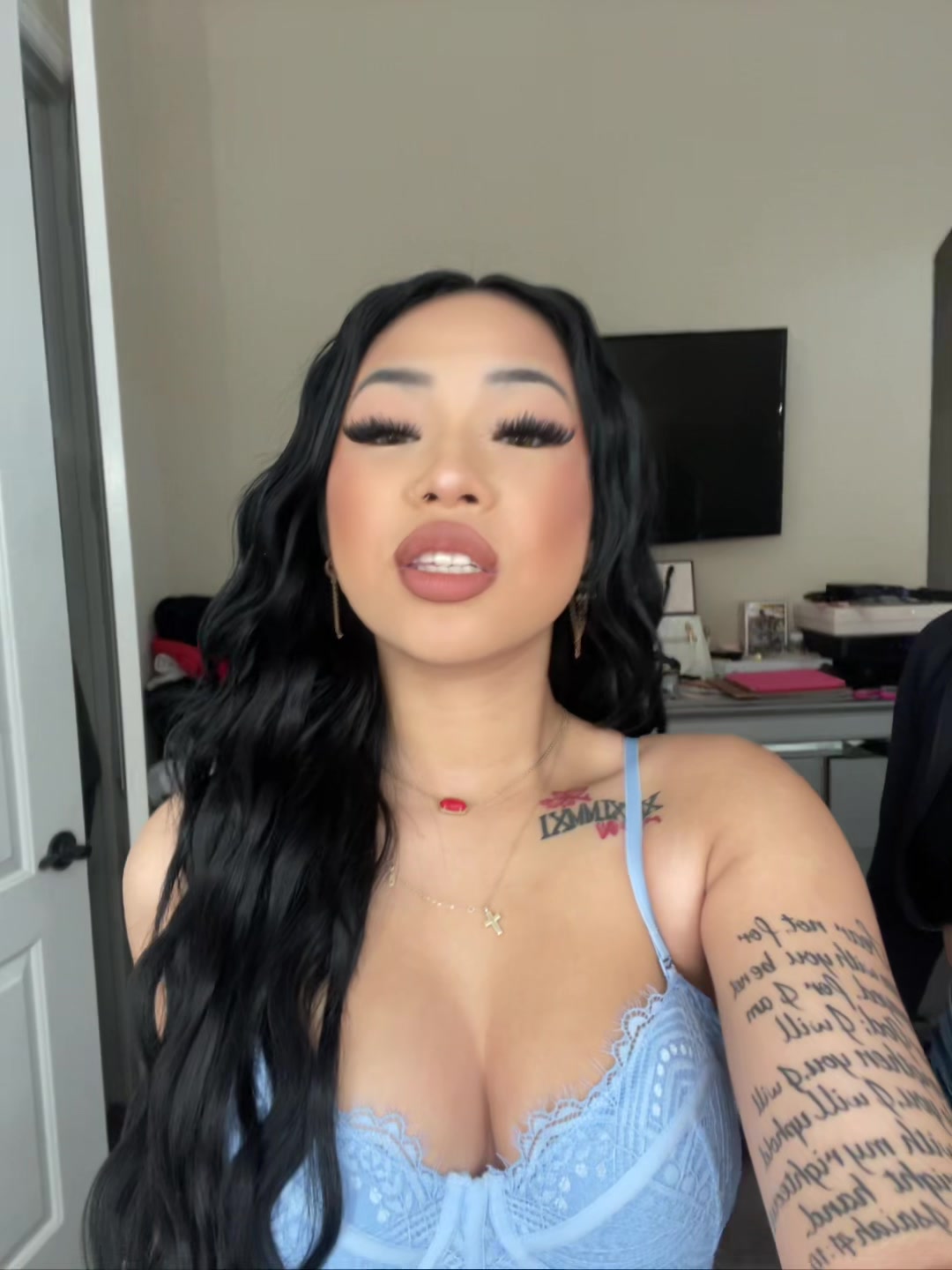 @sofialordess