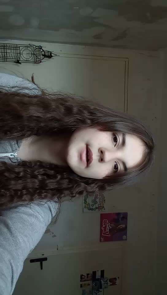 @🥺👉🏼👈🏼