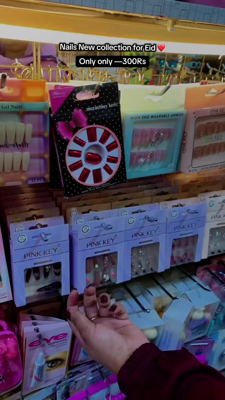 @Pound store Bhalwal