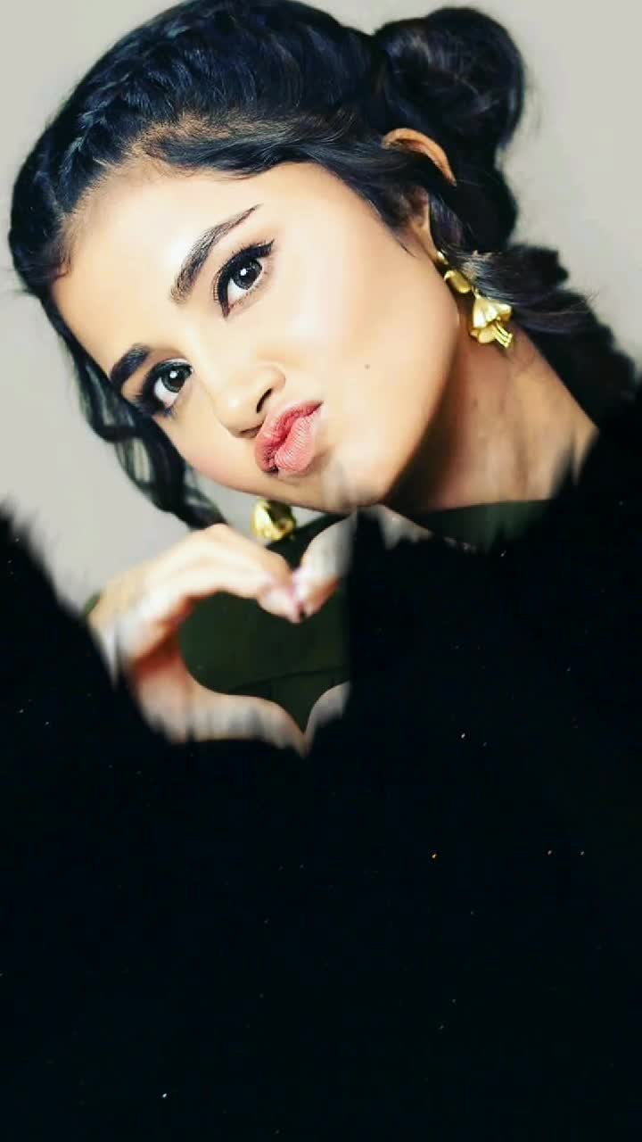 @I_🖤U_⭕A_N_U⭕DARLING