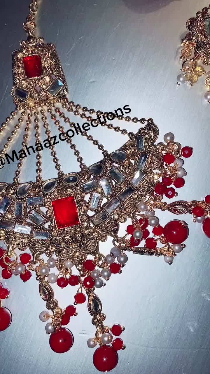 @Mahaaz.Collections