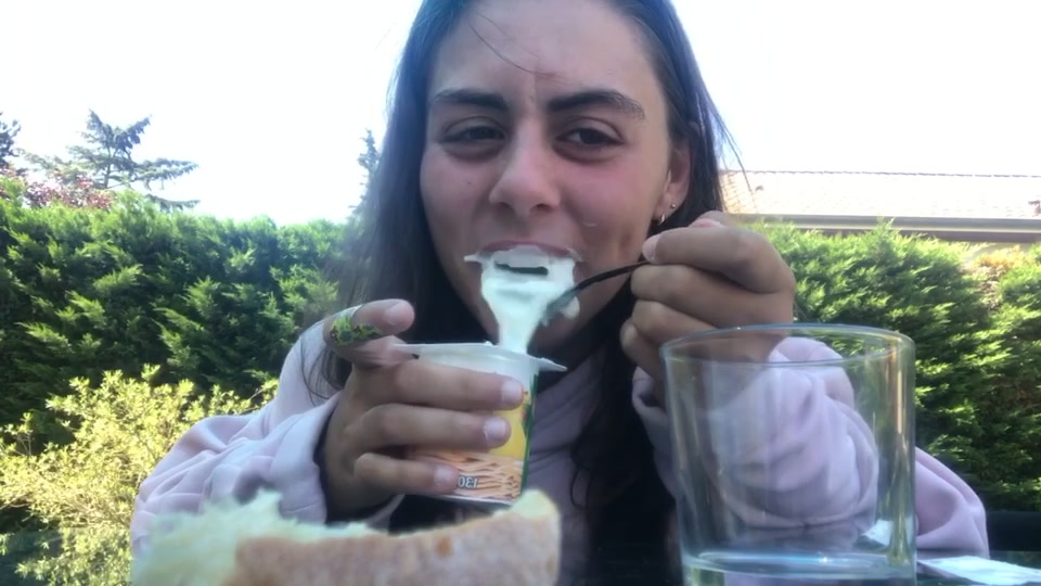 @Clara-Jade