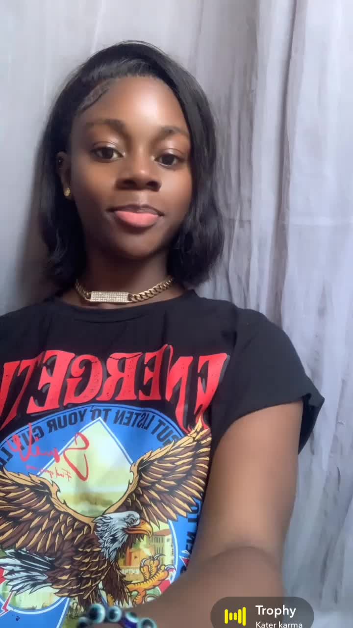 @Dimutia..👸🤍🫠🫶