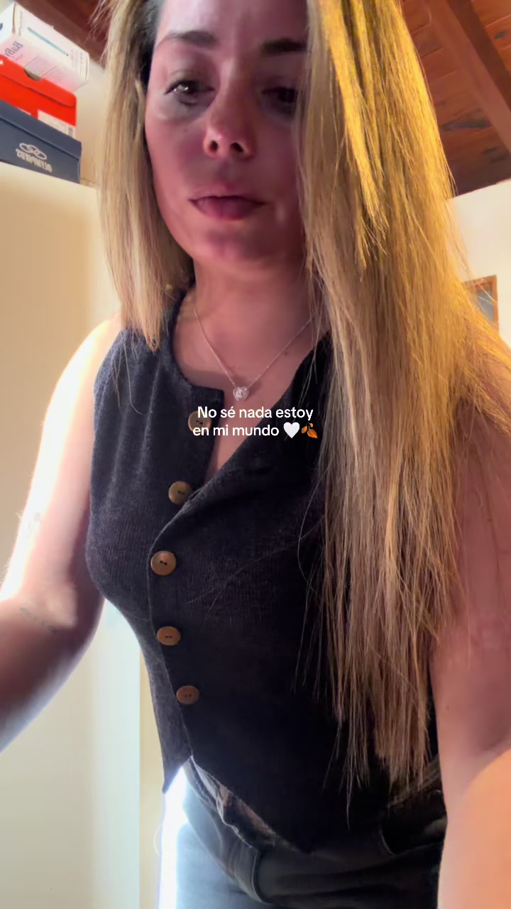 @*`𝓒𝓮𝓵𝓮 𝓣𝓪𝓹𝓲𝓪 ✨.`*