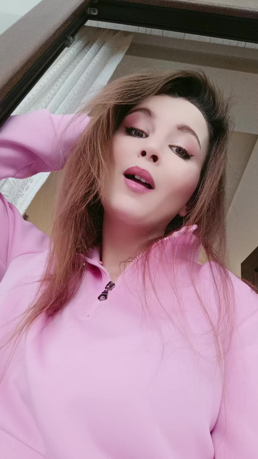@Esra.
