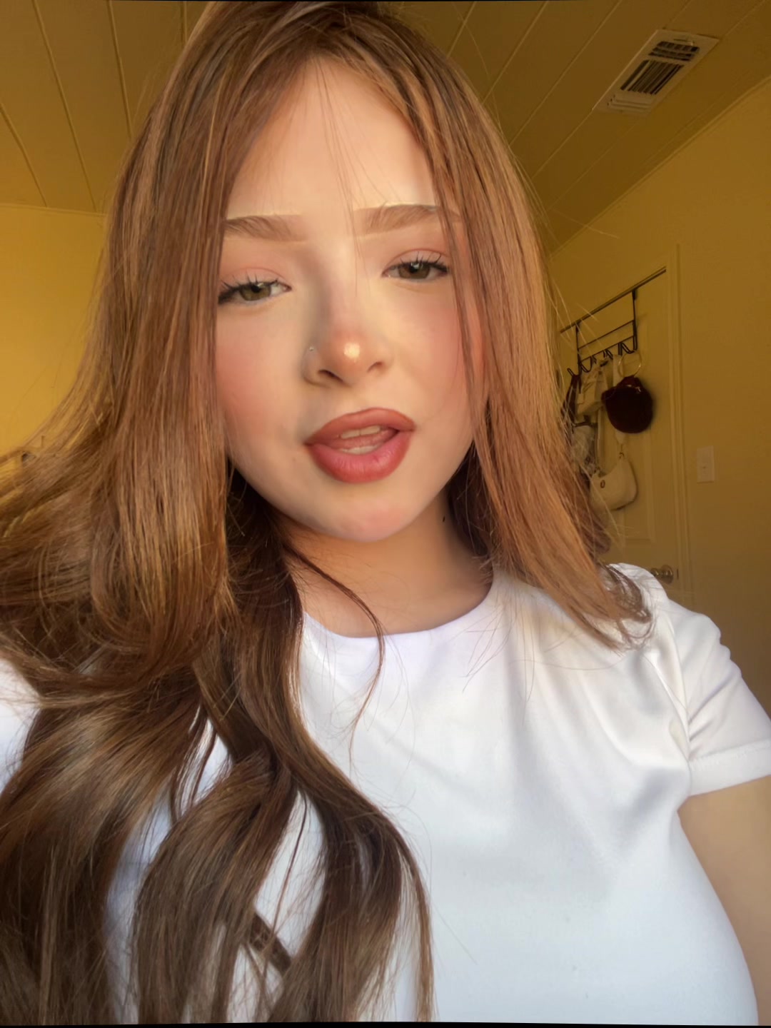 @Jaylin_.