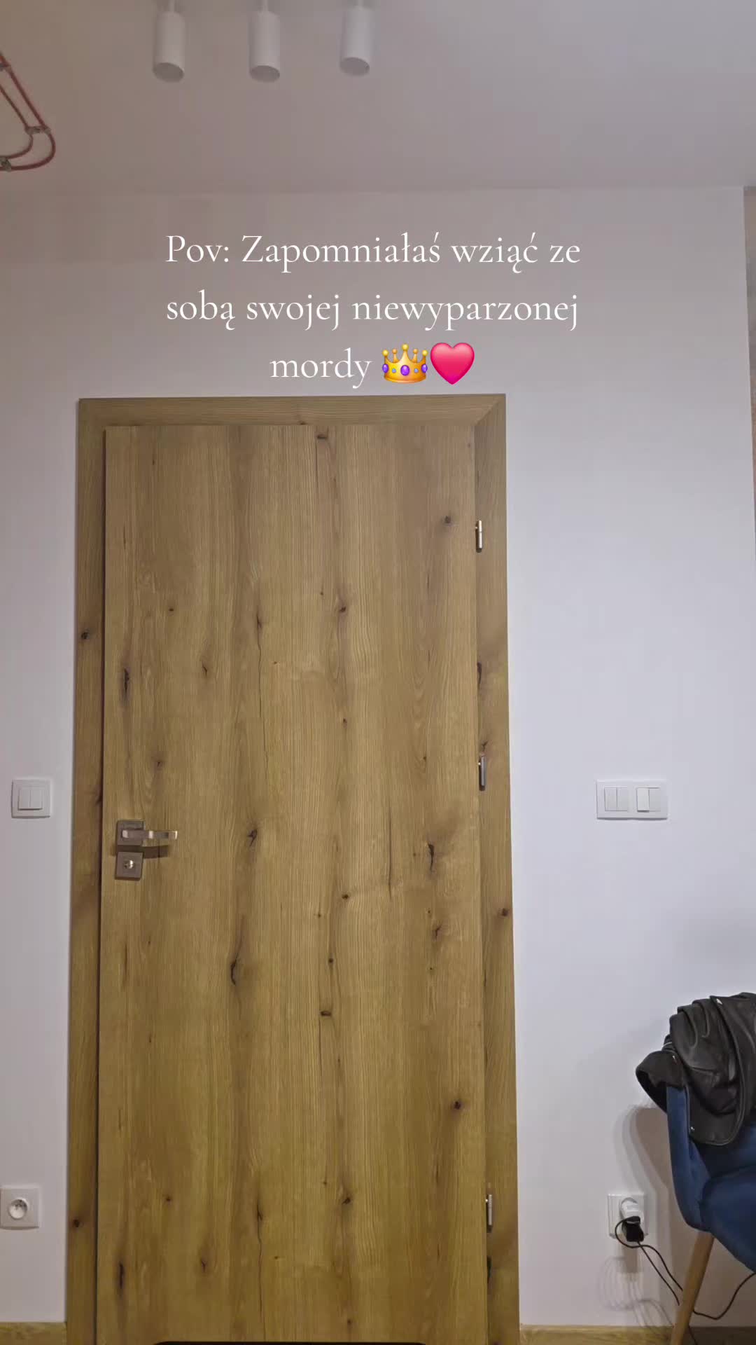 @nikolcia_0207