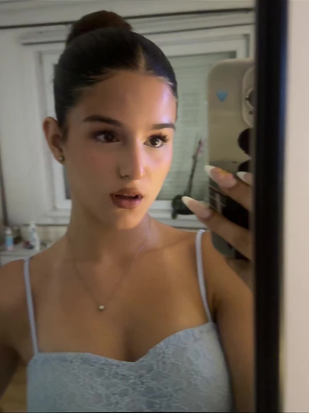 @нина