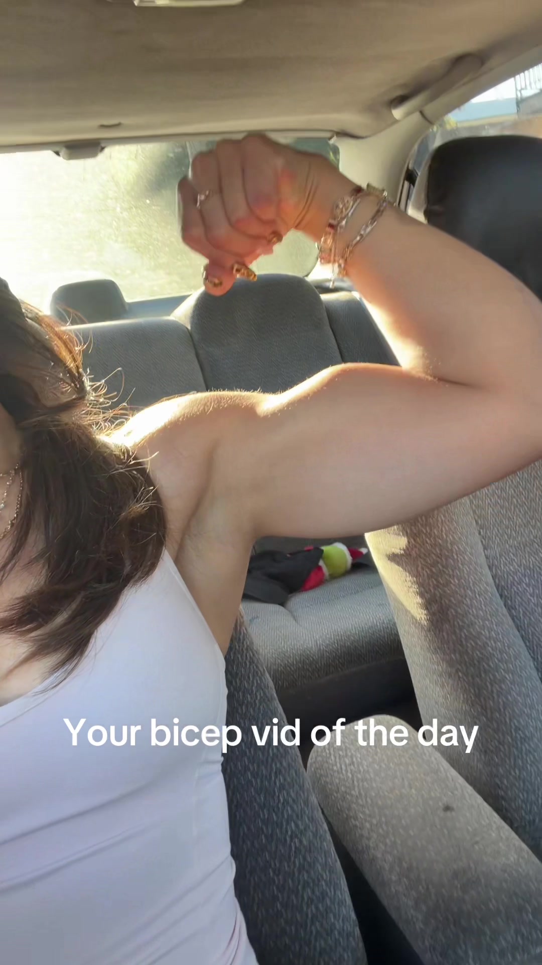 @Camila