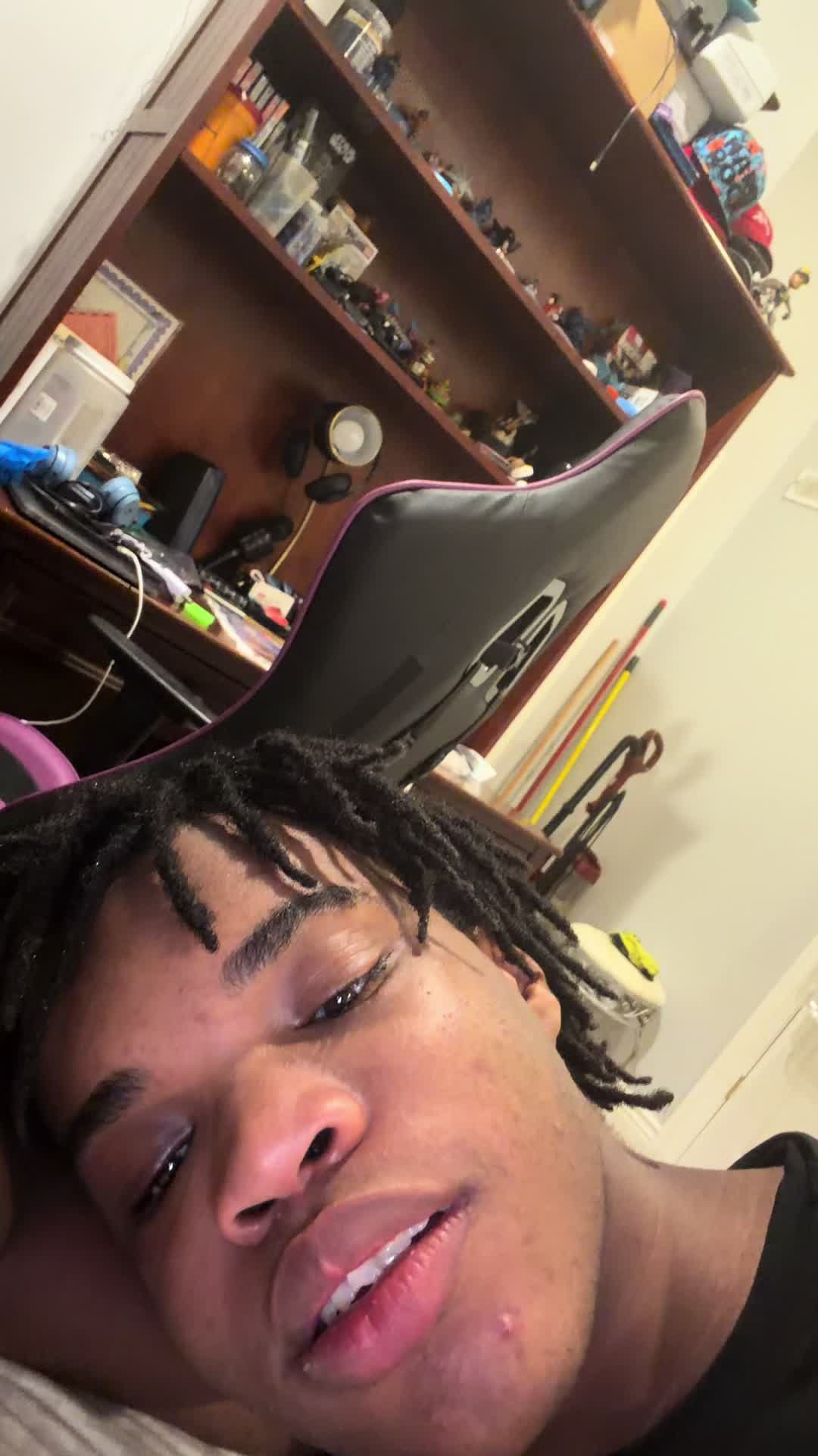 @Alexkstarks17