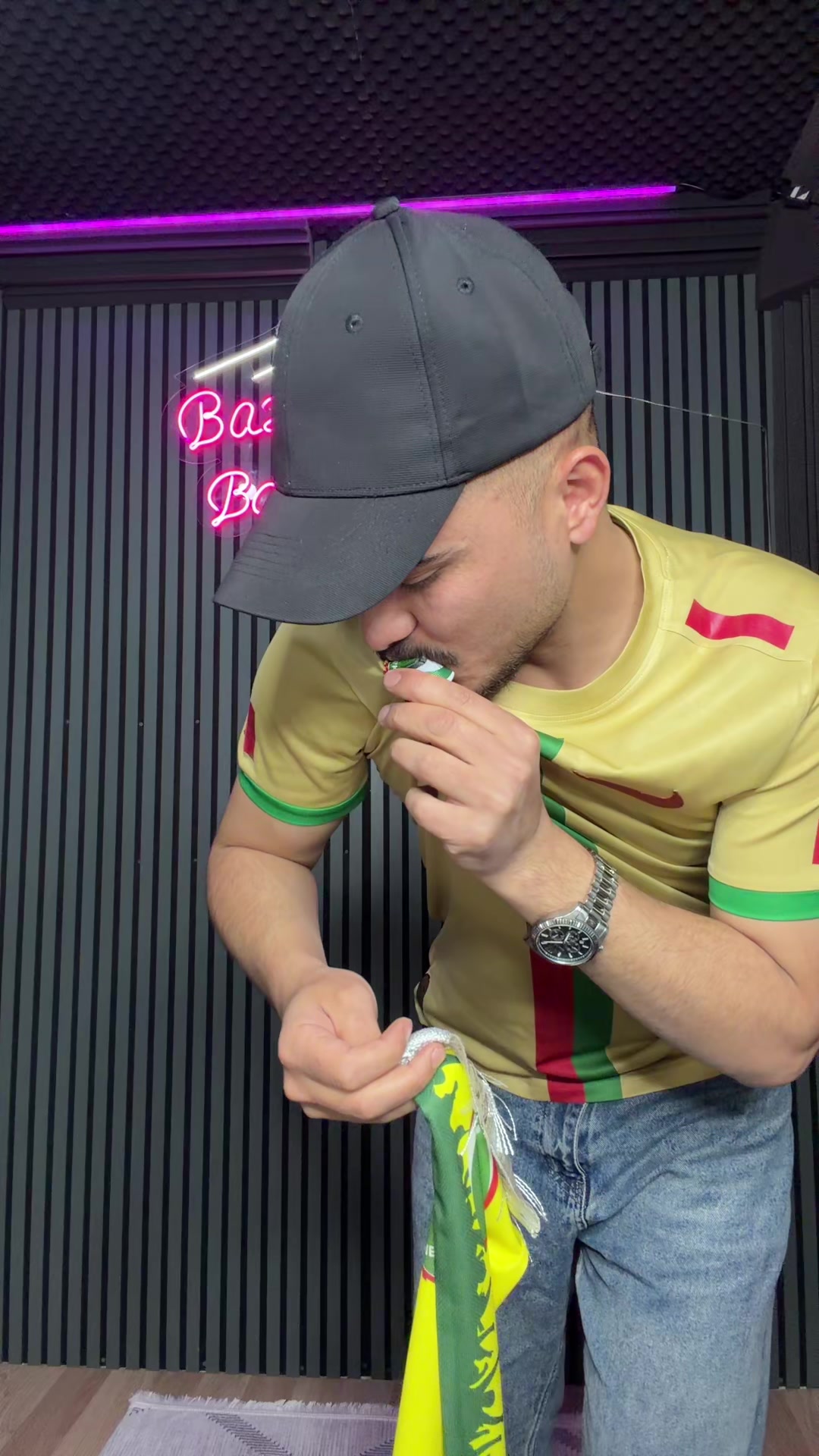 @Bazidlimuro