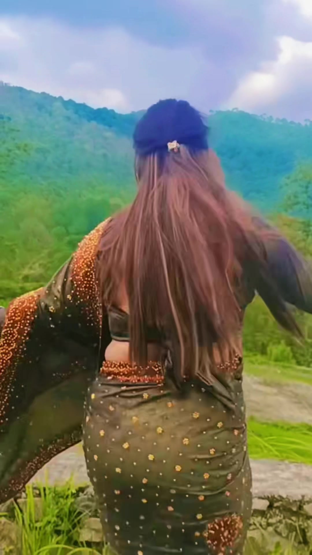 @Manishaoli053