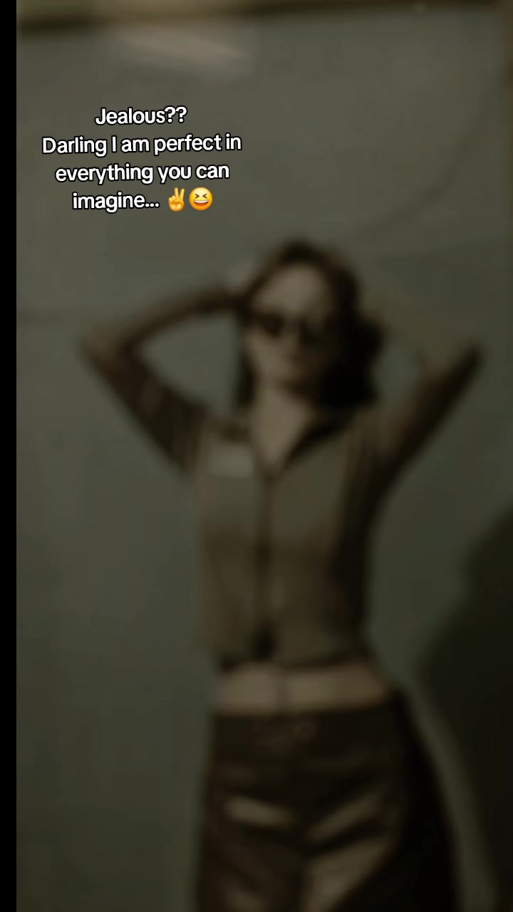 @Sneha__🚩